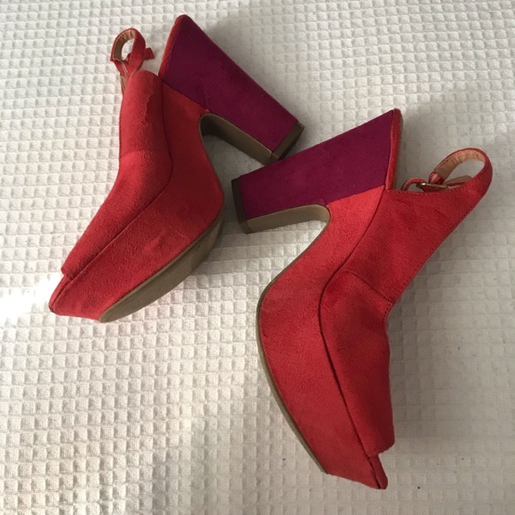 NWOT Neon Open-Toed Wedges - Picture 4 of 7